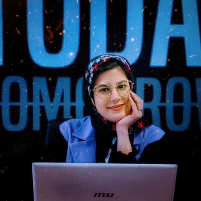 مریم دبیری